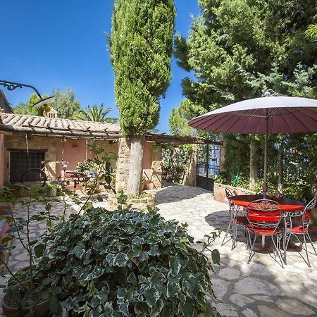 Villa Degli Artisti Cefalù Cameră foto
